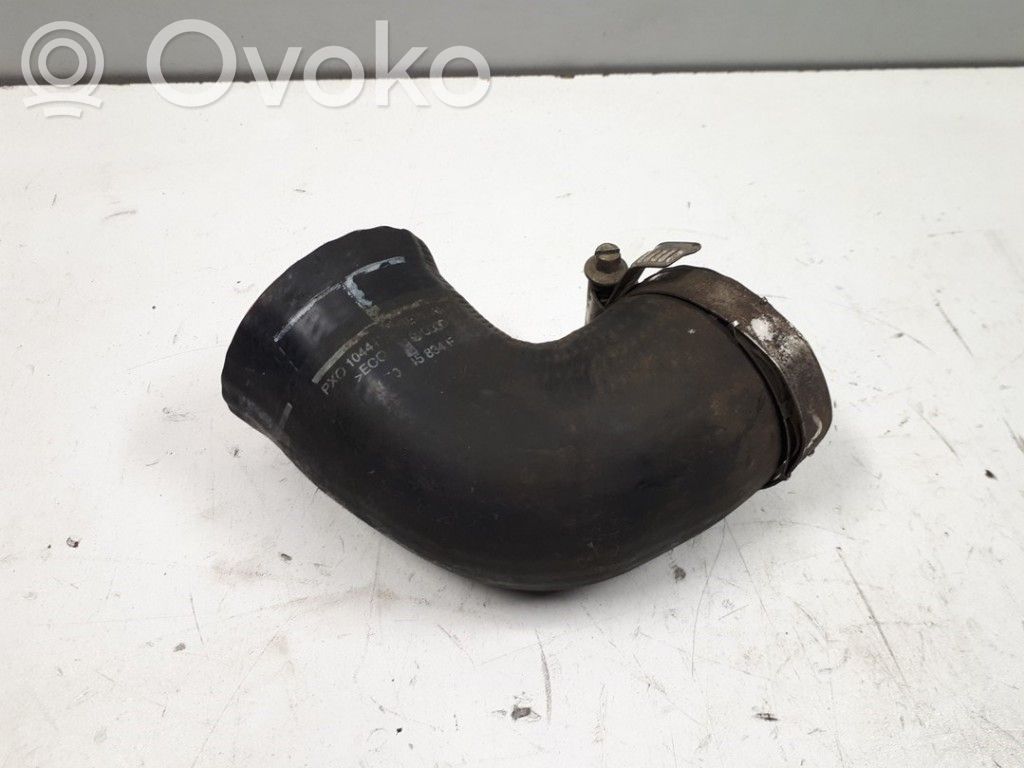 Audi A4 S4 B6 8E 8H Välijäähdyttimen letku 