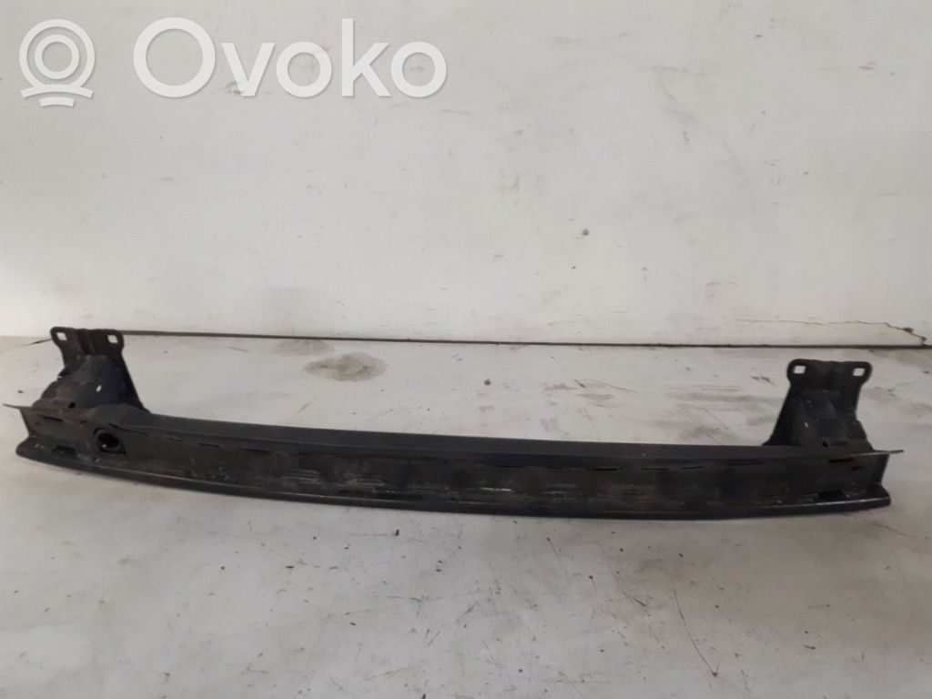 Audi Q2 - Takapuskurin poikittaistuki 