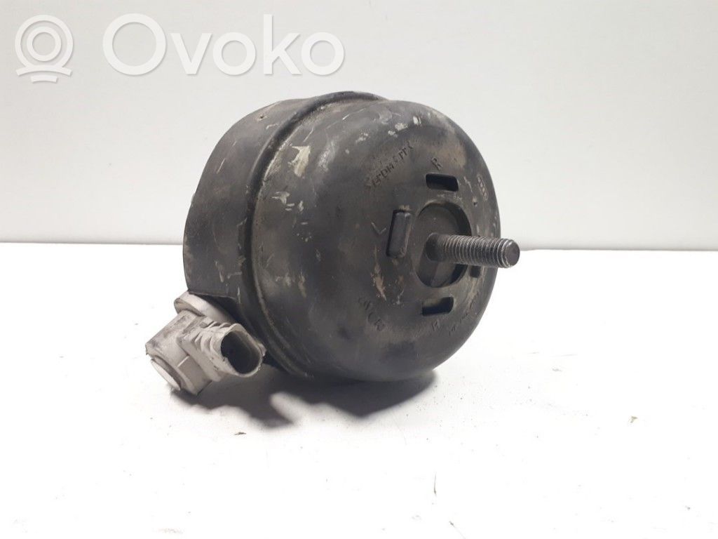 Engine mount bracket   4F0199379BK,4F0199379BK