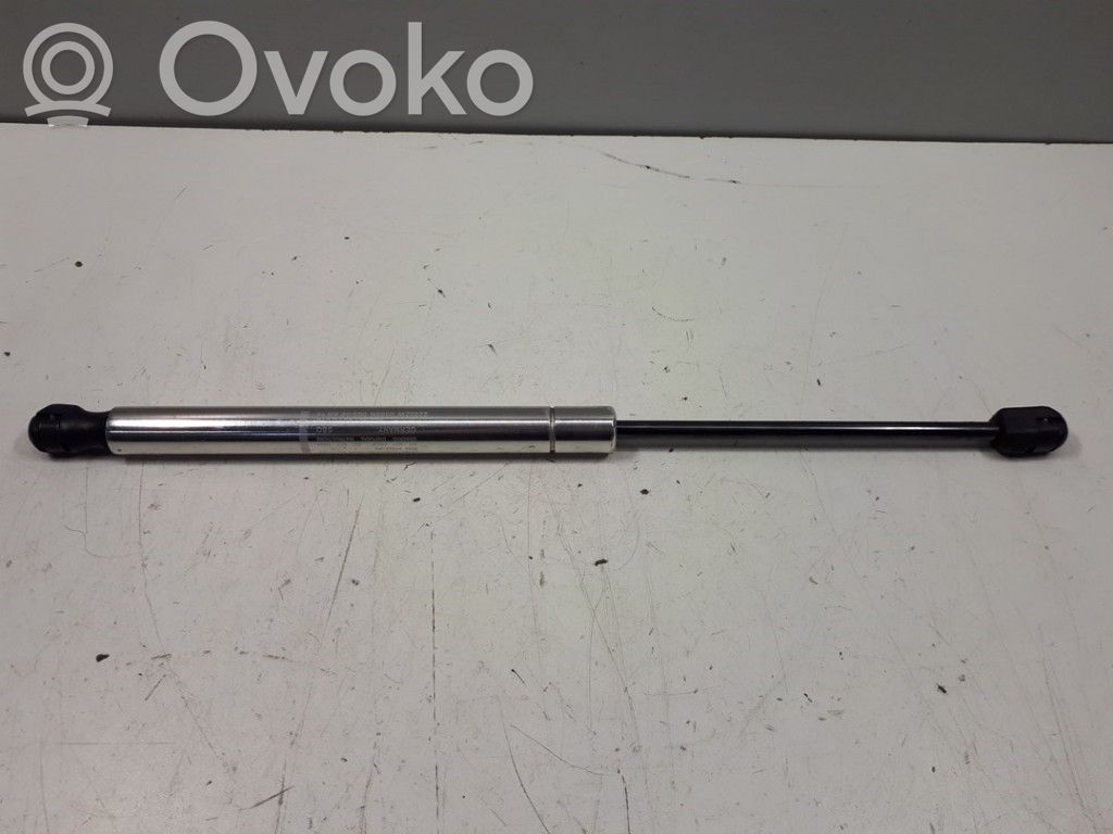 Audi A8 S8 D3 4E Tailgate/trunk strut/damper 