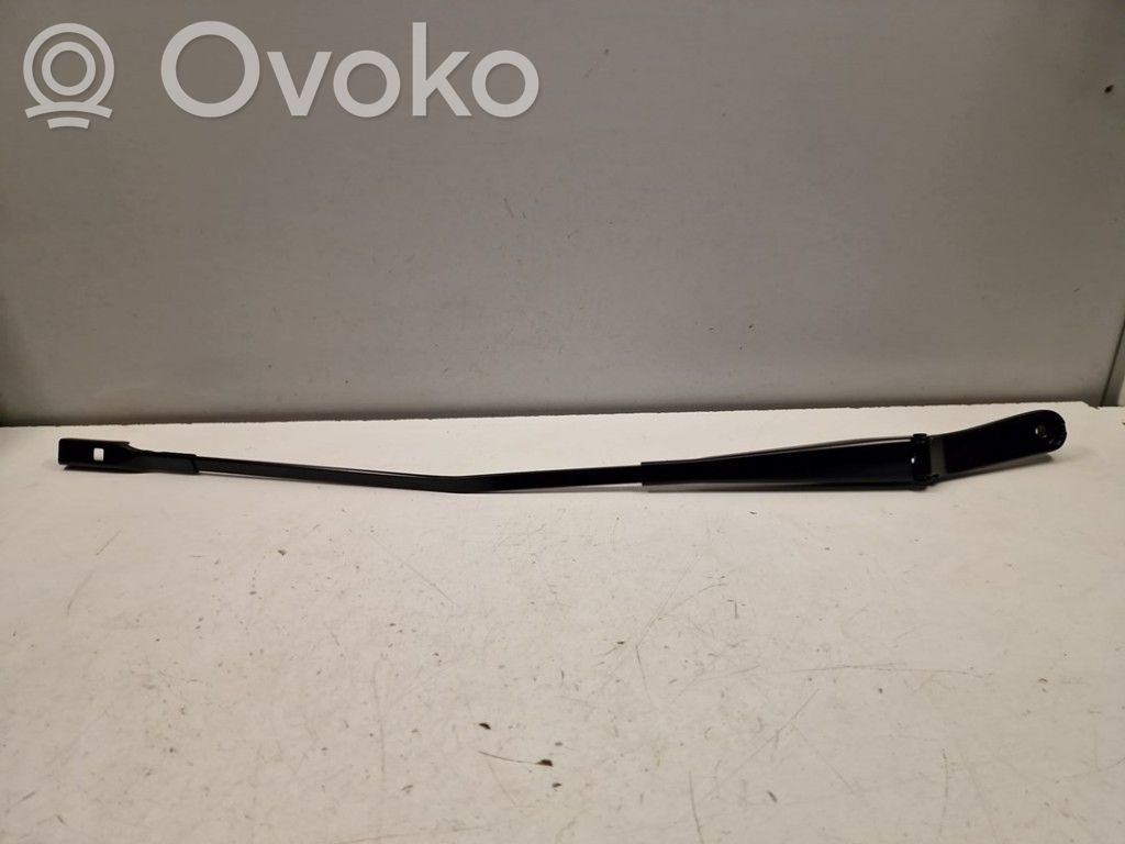 Audi A6 C7 Ramię wycieraczki szyby przedniej / czołowej 