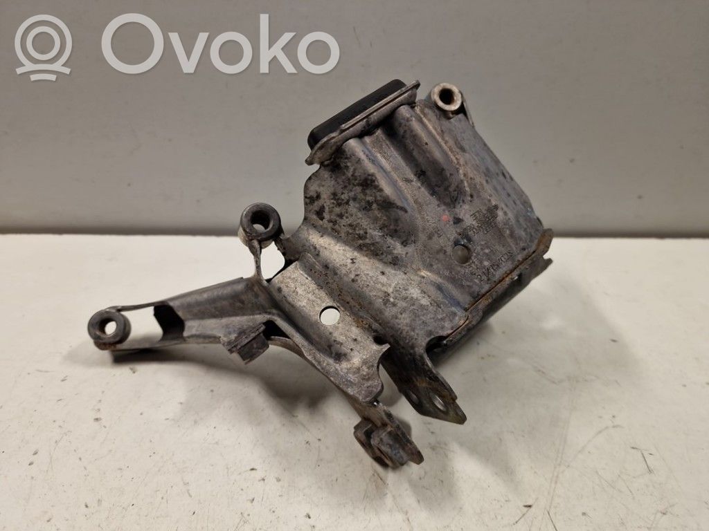 Audi A8 S8 D4 4H Other under body part 