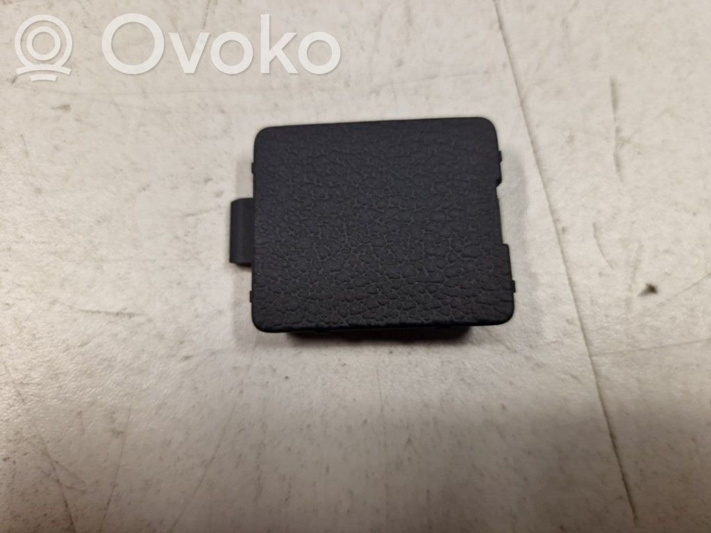 Audi A4 S4 B9 Couvercle cache moteur 