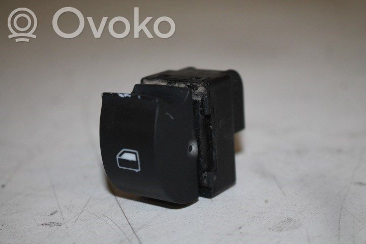 Audi A4 S4 B7 8E 8H Elektrisko logu slēdzis 