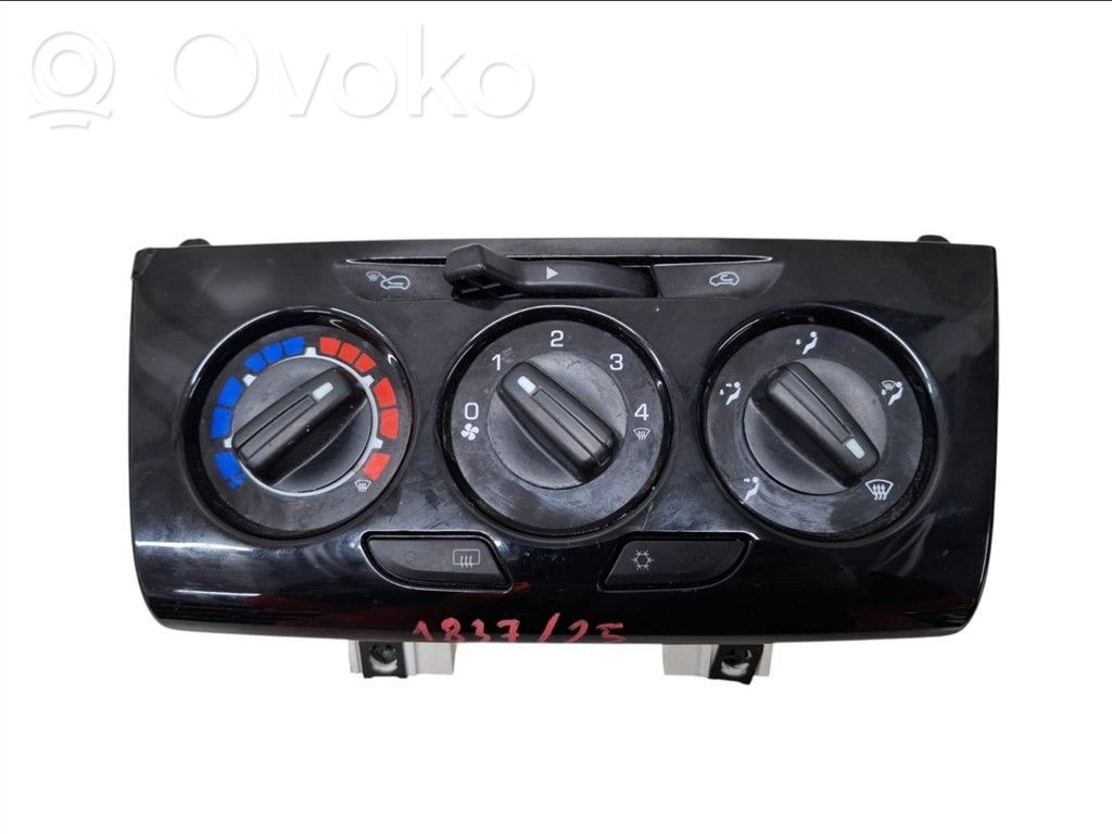 Lancia Ypsilon Air conditioner control unit module 