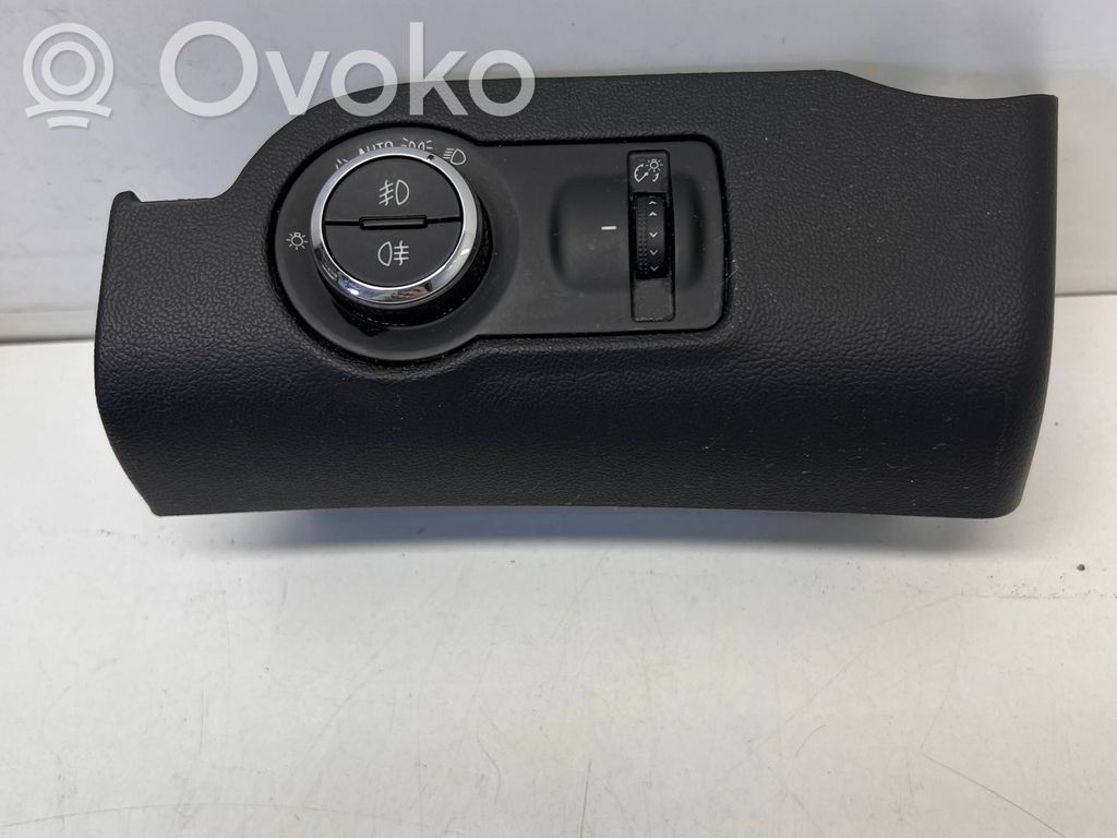 Opel Insignia A Light switch 
