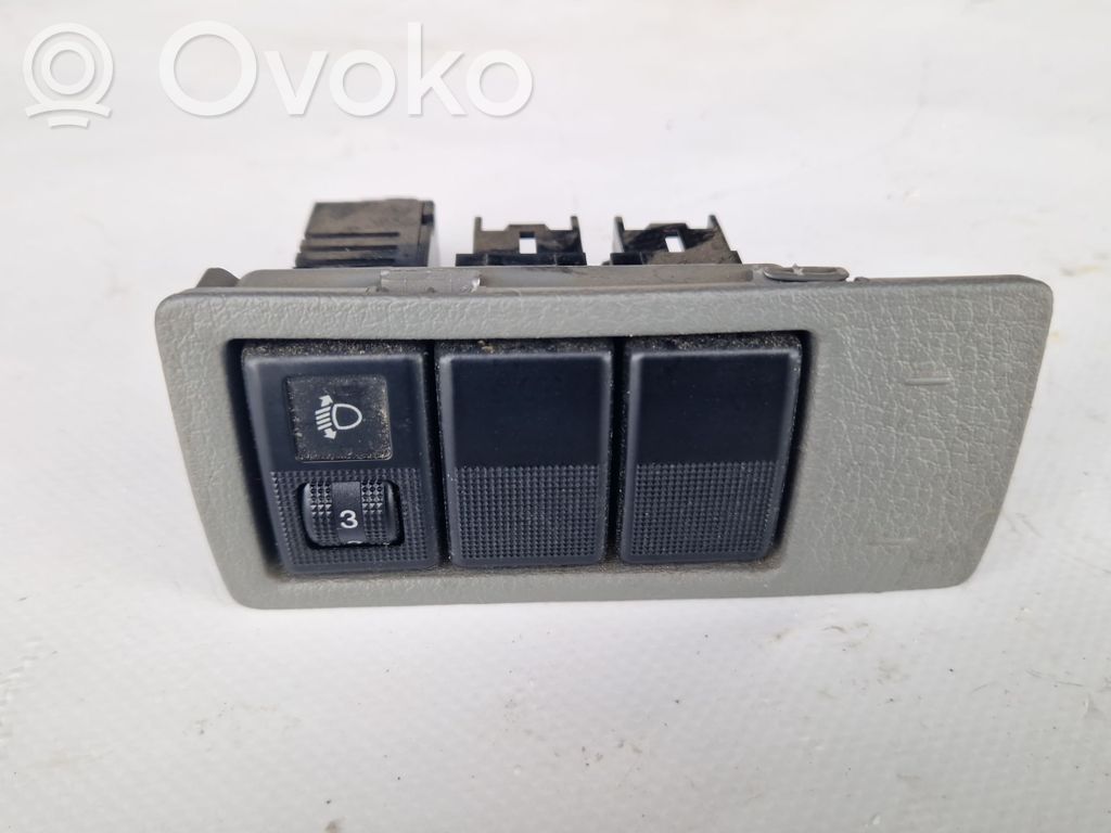 Mazda 2 Comutator control nivel faruri 