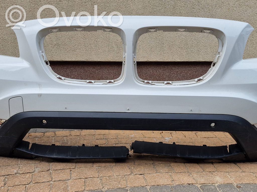 BMW X1 E84 Front bumper 