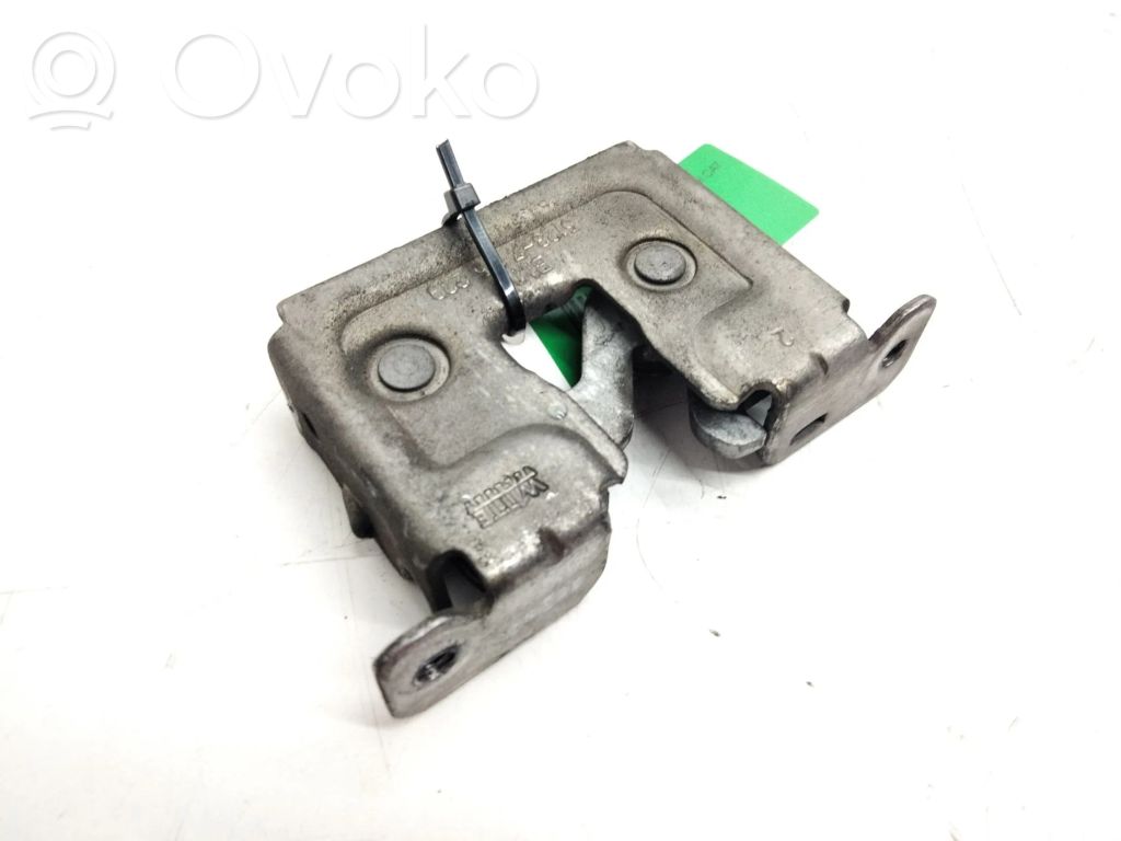Tie down hook / loop   7115229