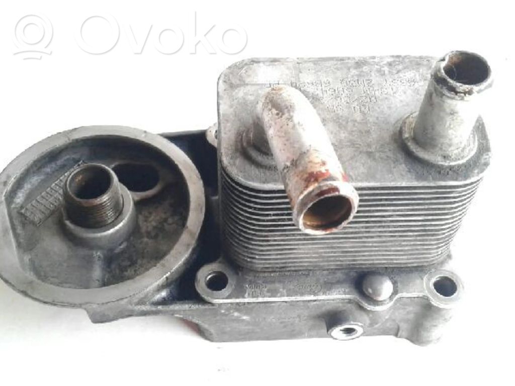 Dzinēja eļļas radiators