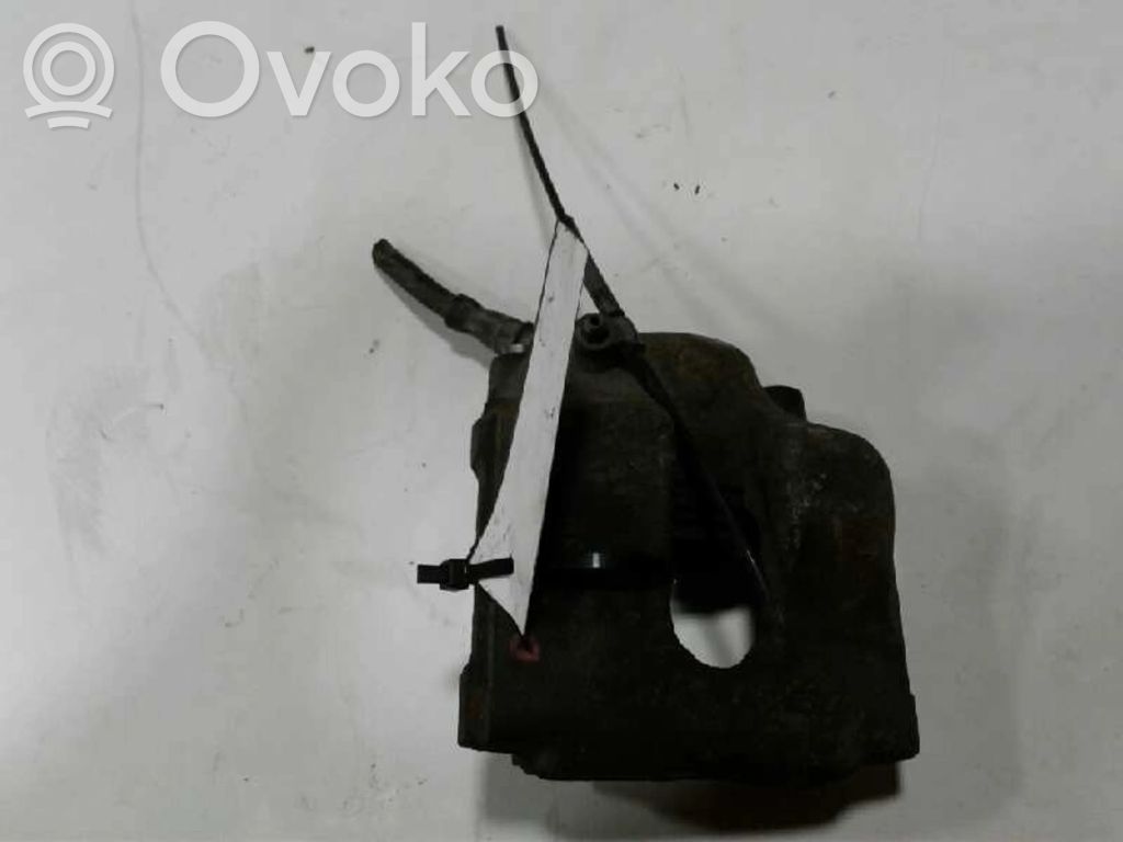 Caliper de freno delantero