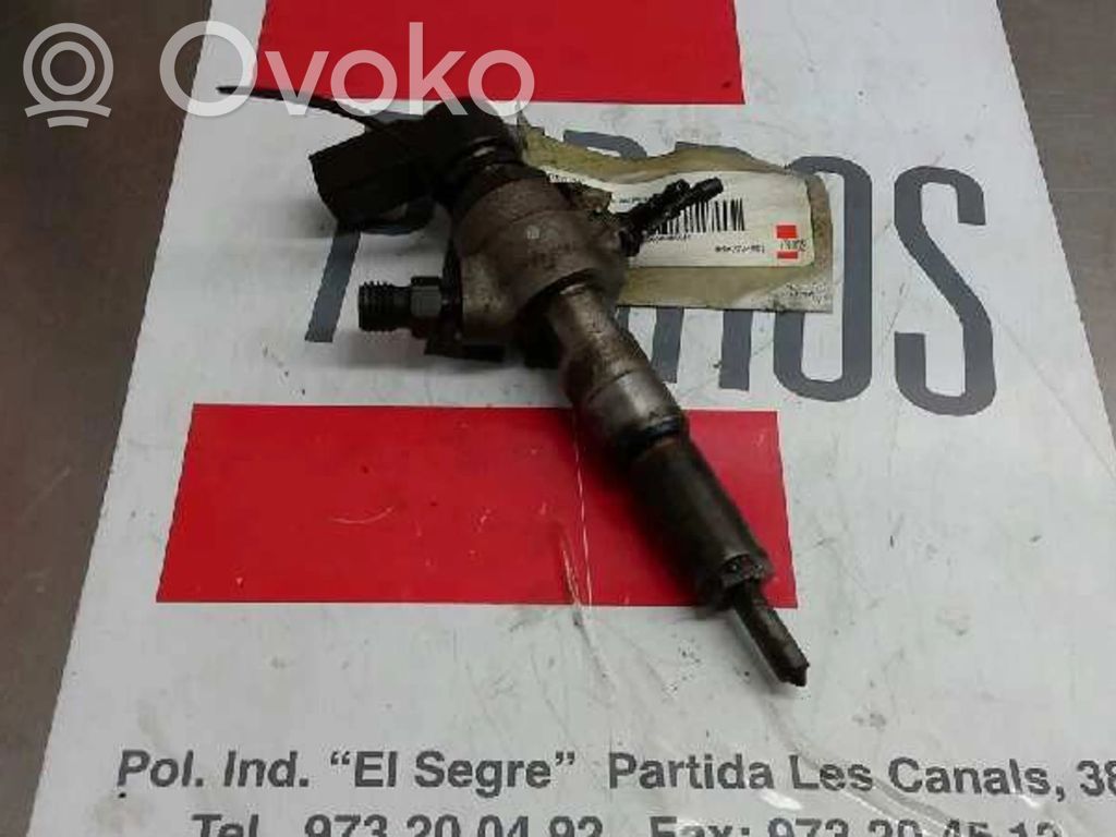Inyector de combustible