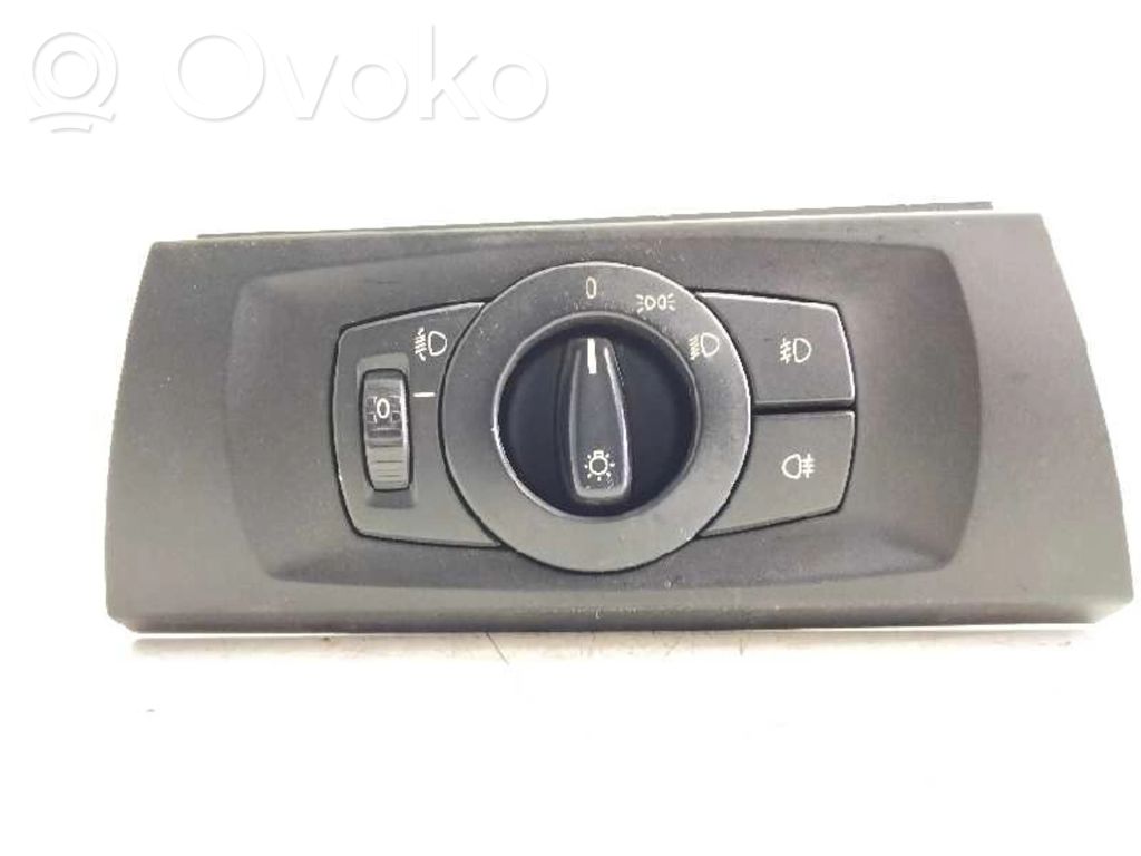 Panel lighting control switch   693870203