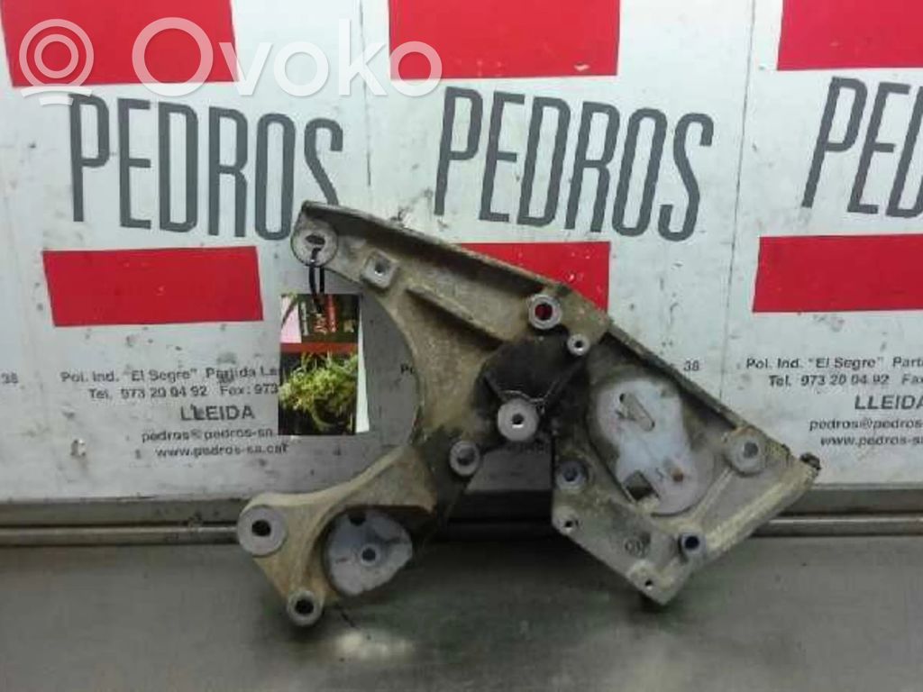 Fiat Stilo Generator/alternator bracket 