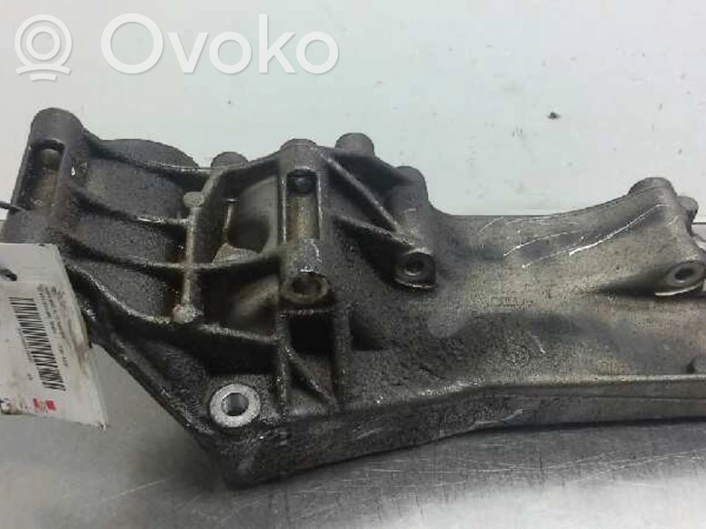Seat Ibiza II (6k) Suport generator/alternator 