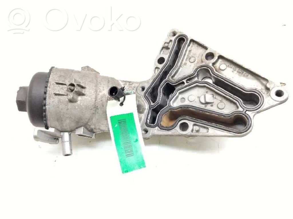 Opel Vectra C Oil filter mounting bracket 