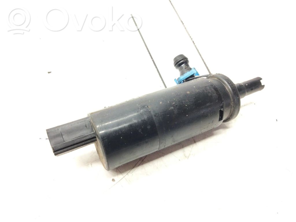 Windscreen/windshield washer pump   697309702