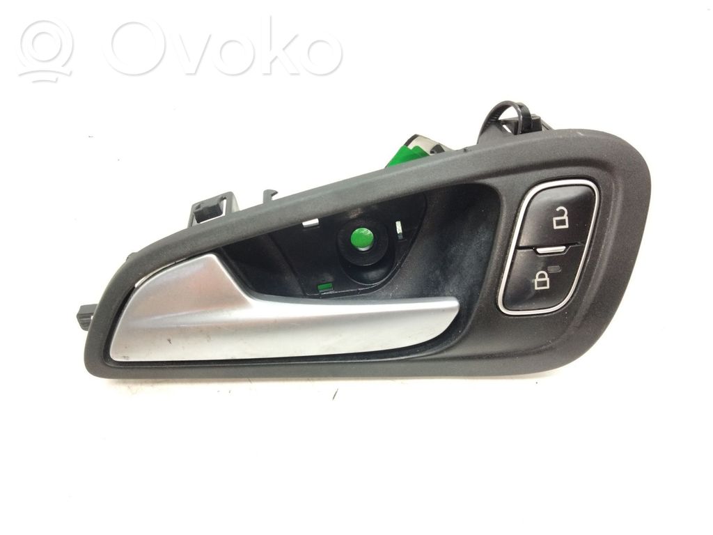 Ford Focus Manecilla interna puerta delantera 