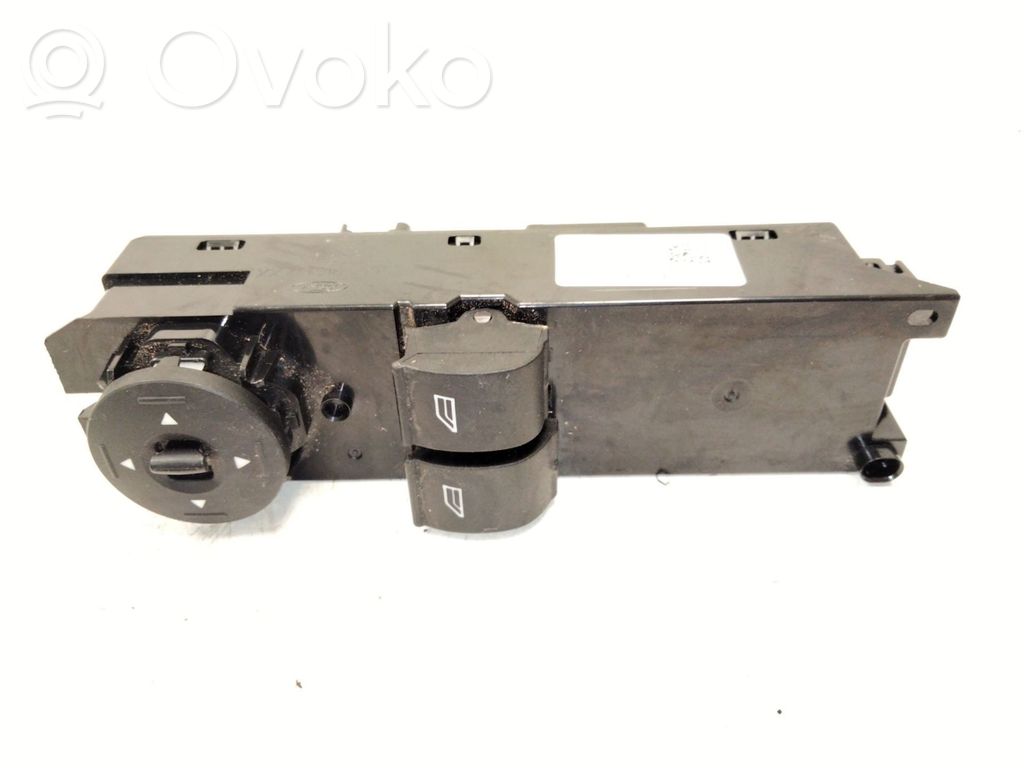Ford Focus Electric window control switch 