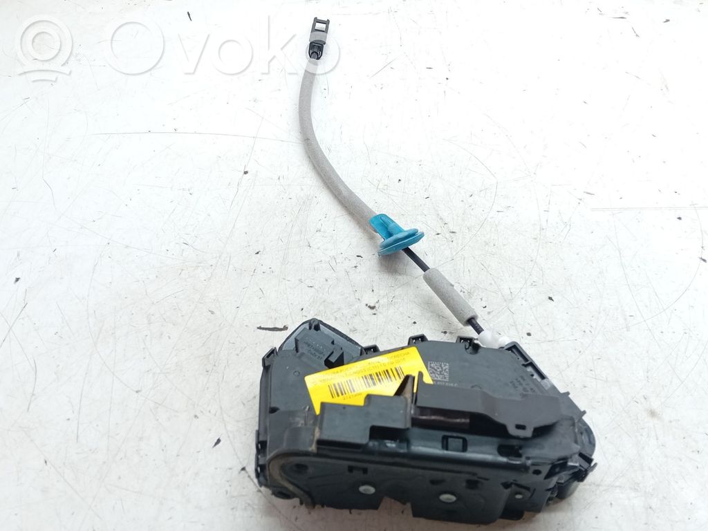 Volkswagen T-Cross Priekšpusē slēdzene 