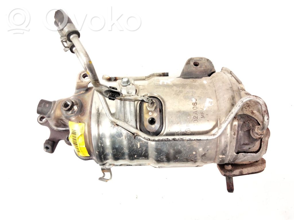 Hyundai i30 Filtr cząstek stałych Katalizator / FAP / DPF 