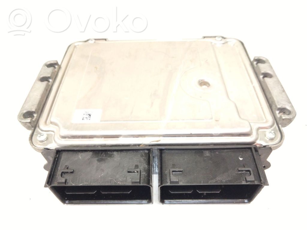 Unidad de control/módulo del motor   F1FA12A650,0261S16897