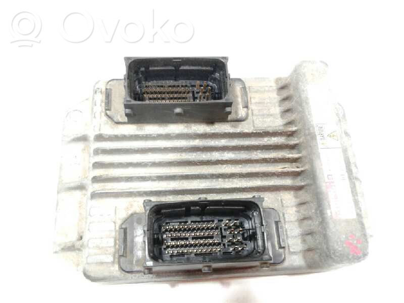 Opel Combo C Engine control unit/module 