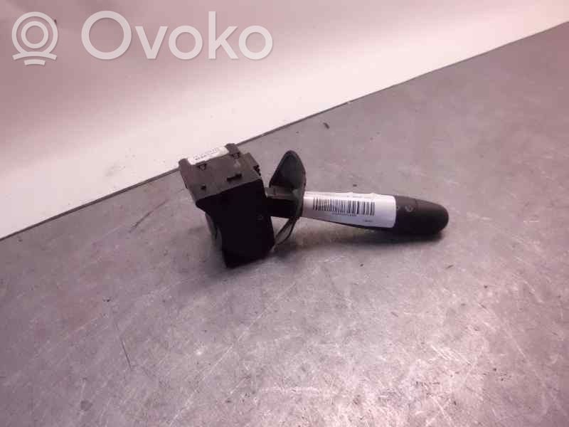 Renault Kangoo I Palanca de control del limpiaparabrisas 