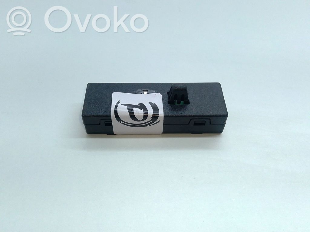 Interruptor de control multifunción   BJ3218K891AA