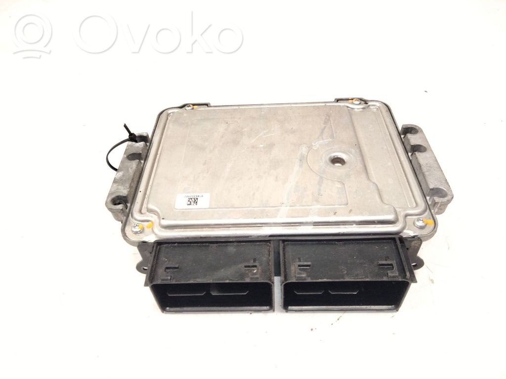 Engine control unit/module   CV6112A650ADE,0261S09463,CV6A12B684BB