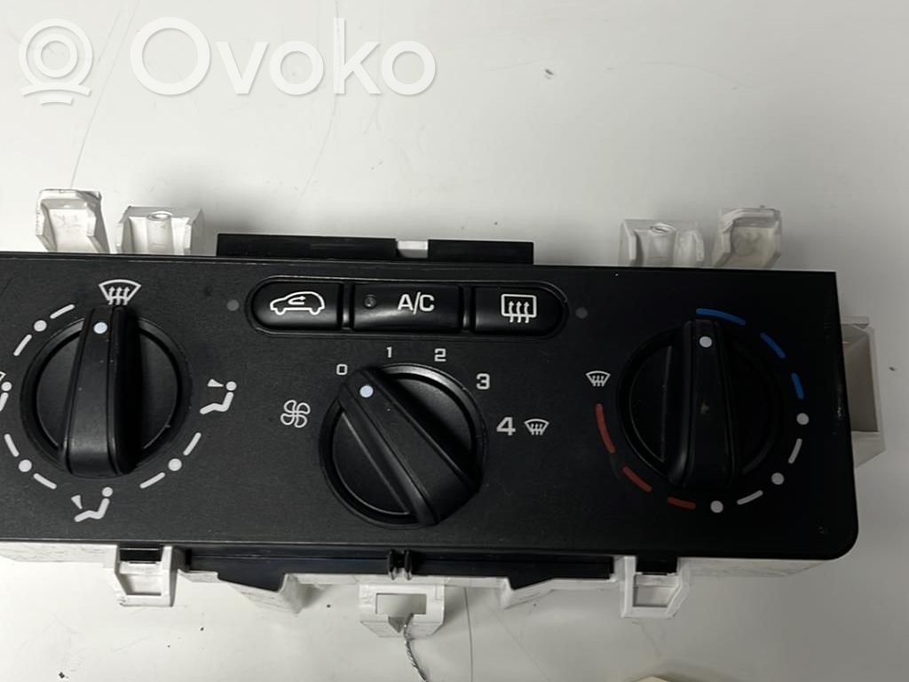 Citroen C2 Climate control unit 