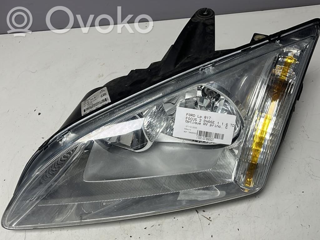Ford Focus Headlight/headlamp 
