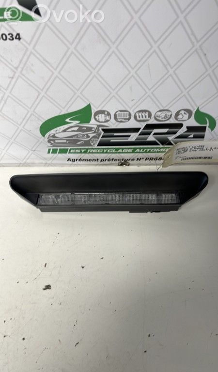 Renault Twingo III Third/center stoplight 