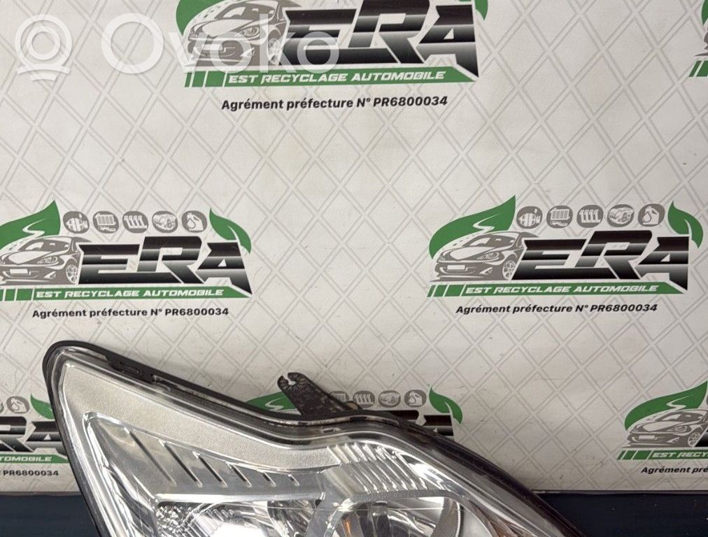 Ford Focus Headlight/headlamp 
