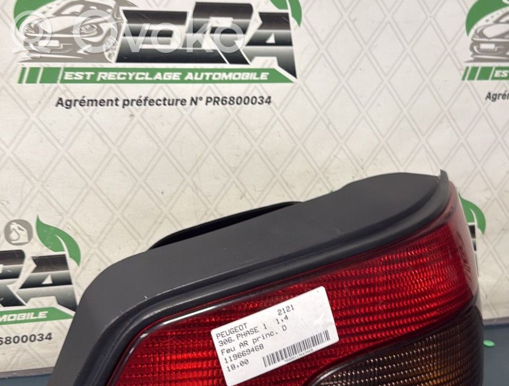 Peugeot 306 Lampa tylna 