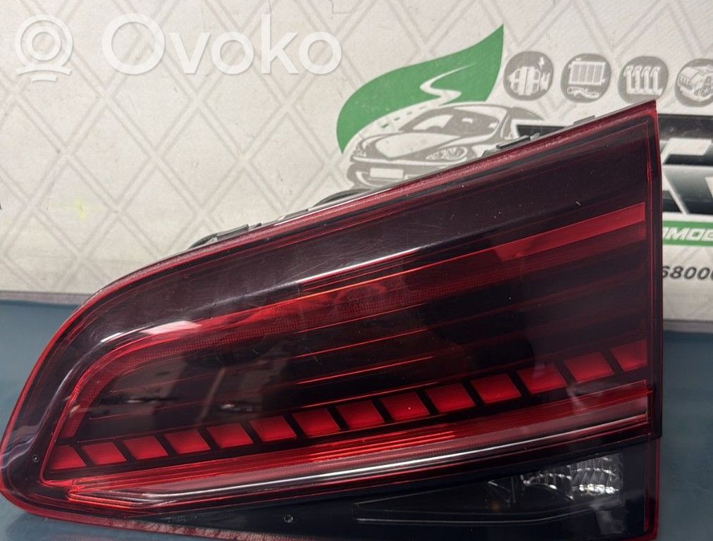 Volkswagen Golf VII Luci posteriori del portellone del bagagliaio 