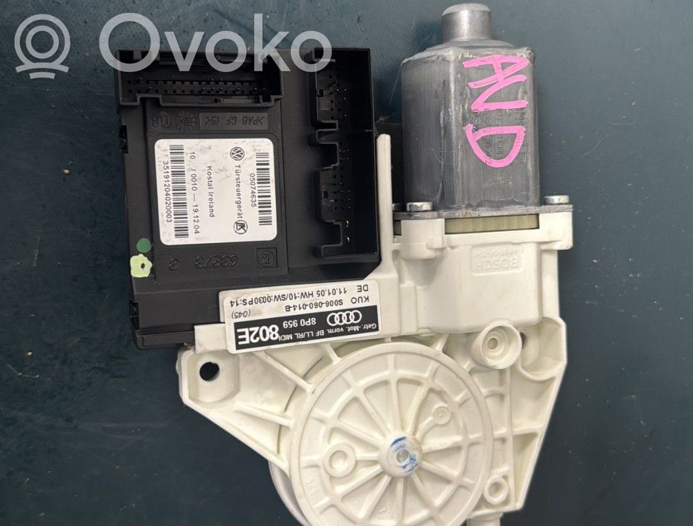 Audi A3 S3 8P Silnik regulatora szyby drzwi przednich 