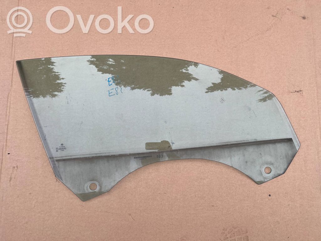 BMW 1 E81 E87 Front door window glass four-door 
