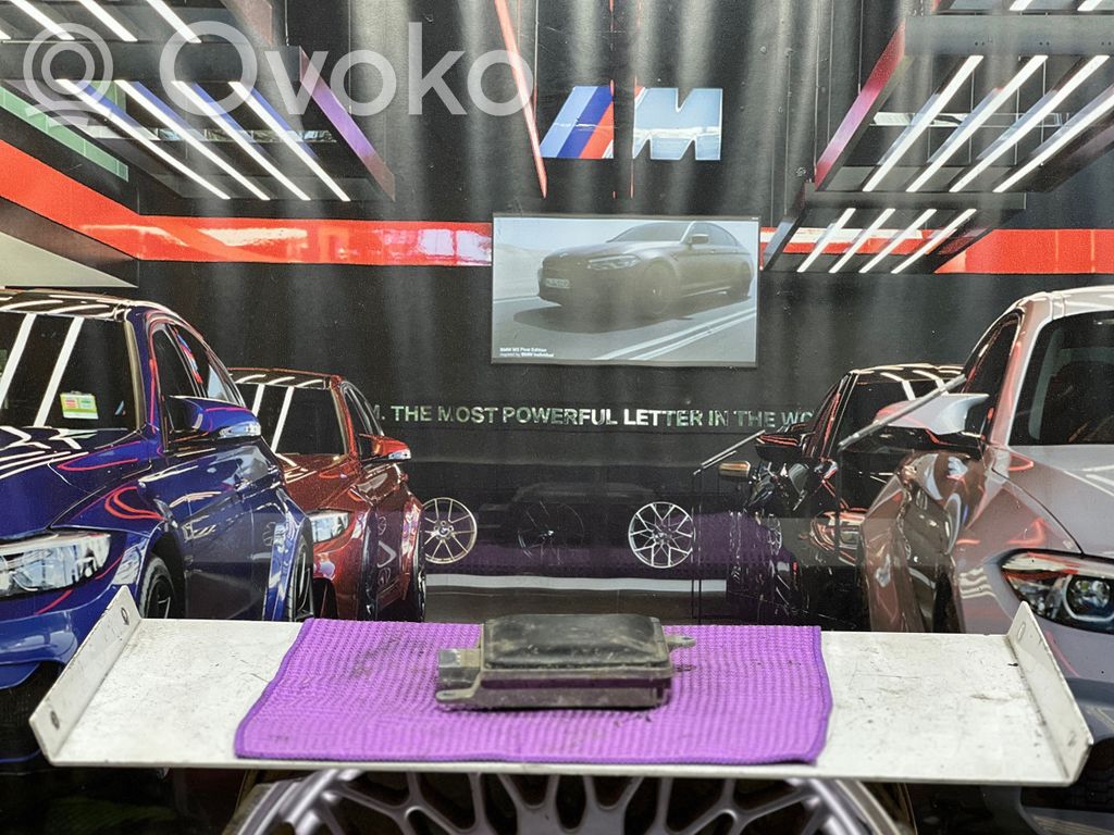 BMW 7 F01 F02 F03 F04 Moduł martwego pola 