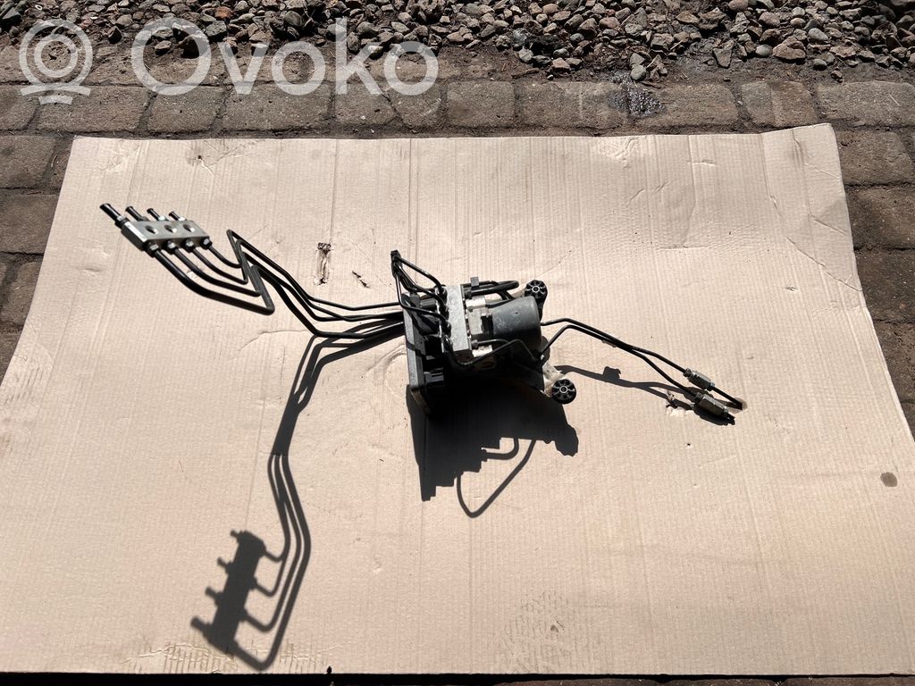 BMW 5 G30 G31 G38 ABS-pumppu 