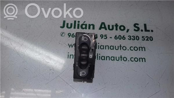 Renault Clio III Light switch 