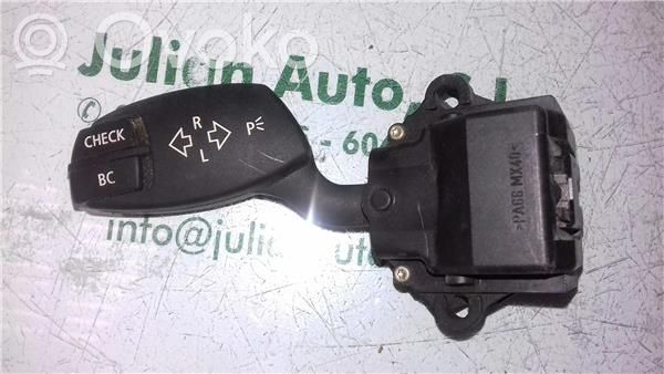 Multifunctional control switch/knob   6924103B
