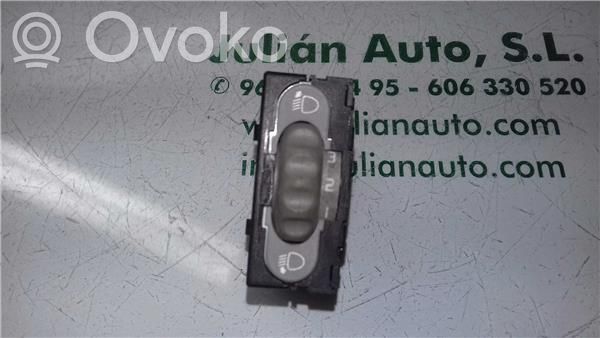 Renault Clio III Light switch 