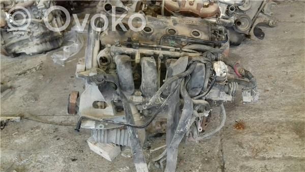 Chrysler Stratus Двигатель в сборе 