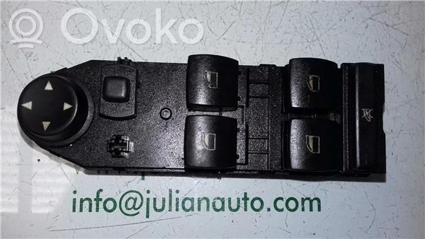 Electric window control switch   6943241,4PINES