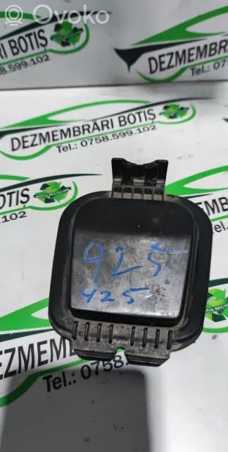 Deckel Abdeckung Scheinwerfer   5JMIZG60