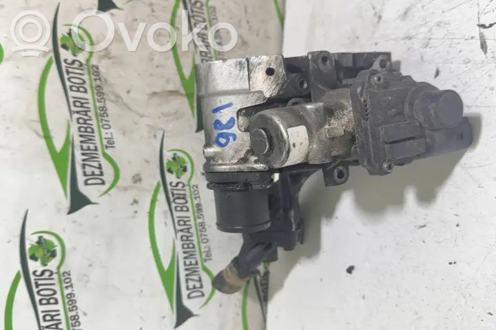 Thermostat housing   W3U5U6AZ