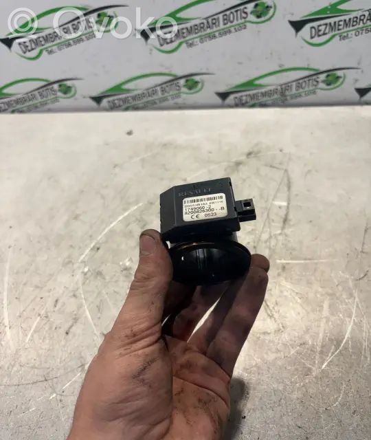 Dacia Duster Ignition lock contact 