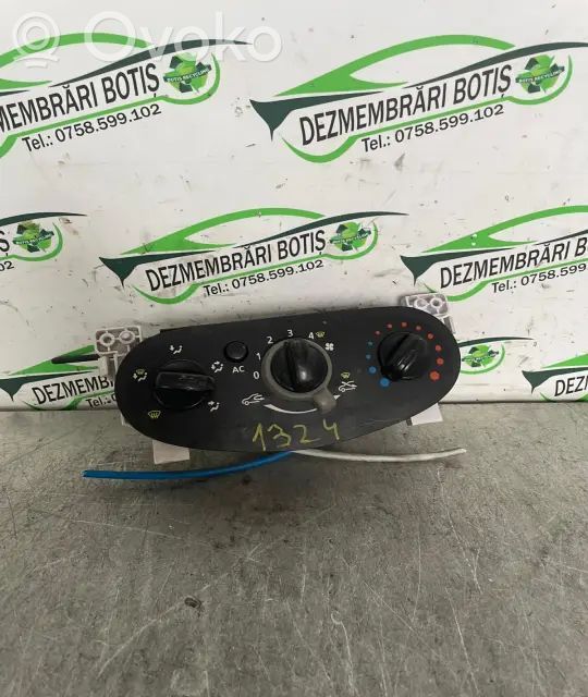 Interruptor de control del ventilador interior   UI0MGOVL