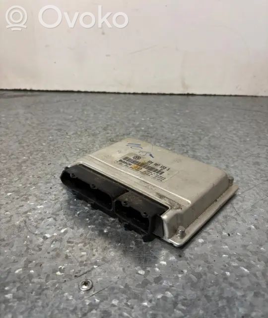 Engine control unit/module ECU   8D0907558S,R6DWSD2N